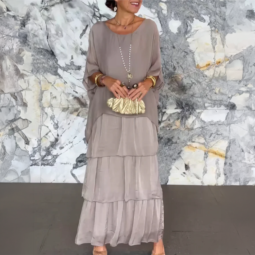 Lara | Elegant Flowing Maxi Dress